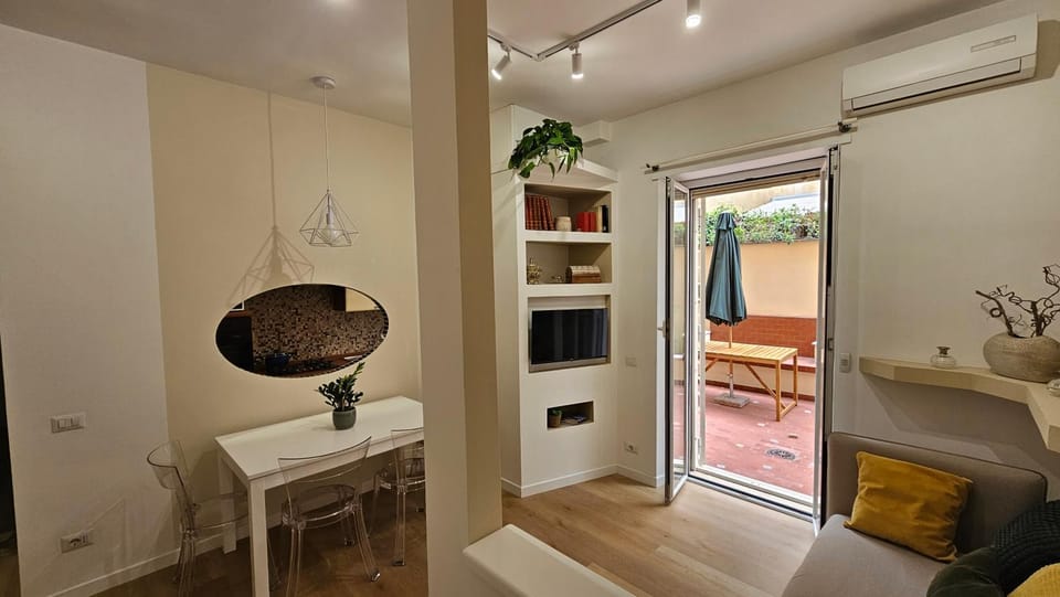 Appartamento con giardino centocelle metro c Apartment in Rome