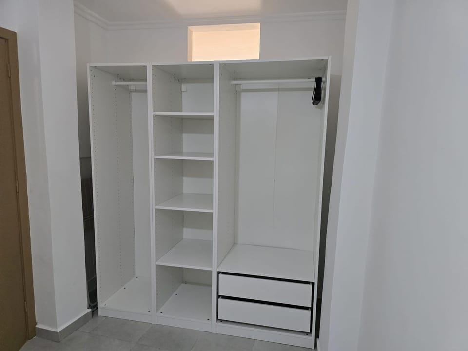 Bedroom, wardrobe