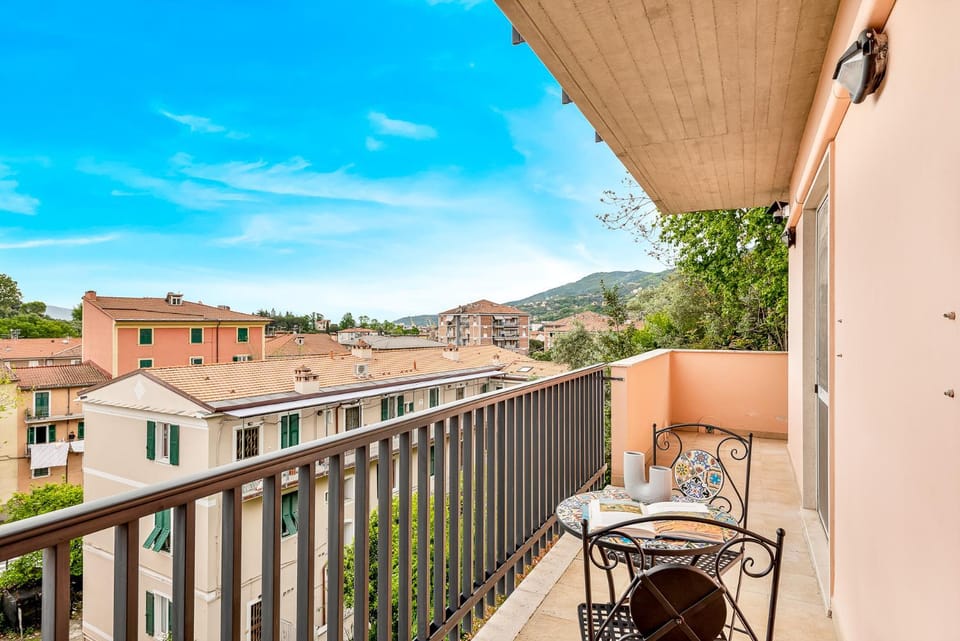 Natural landscape, View (from property/room), Balcony/Terrace, Mountain view