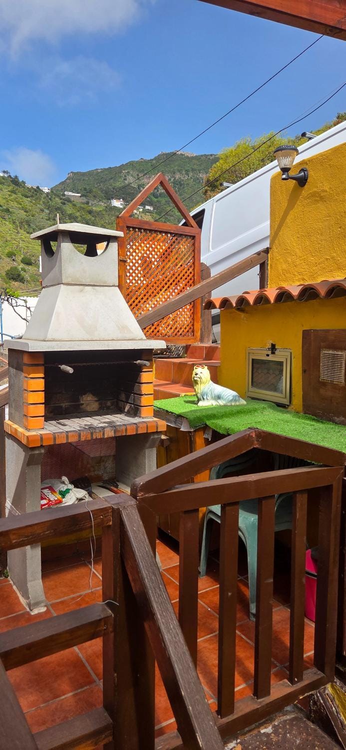 Natural landscape, BBQ facilities, Mountain view