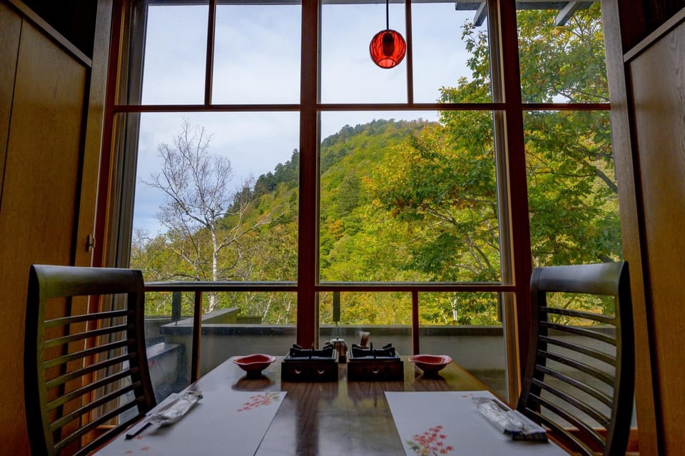 Restaurant/places to eat, Natural landscape, View (from property/room)