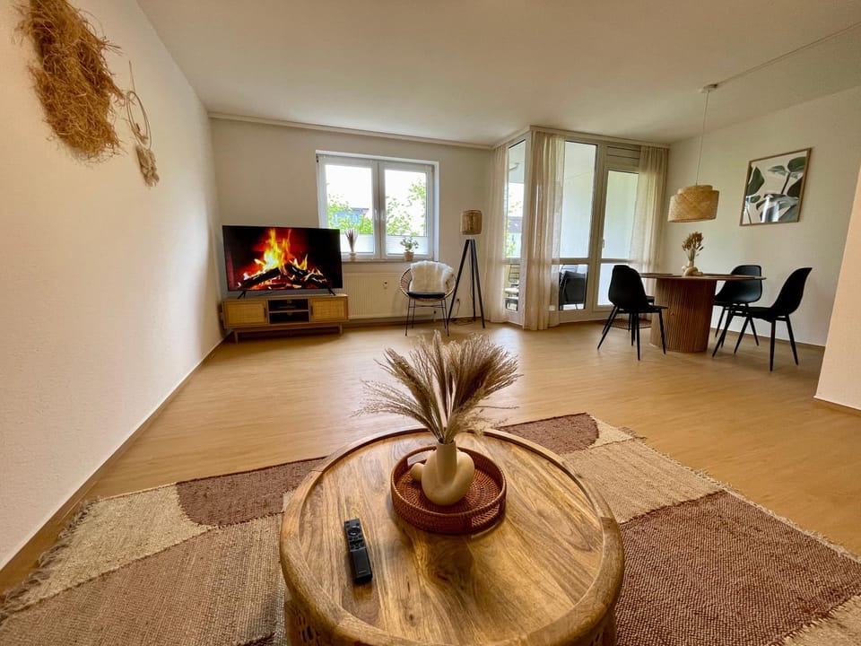 TV and multimedia, Living room