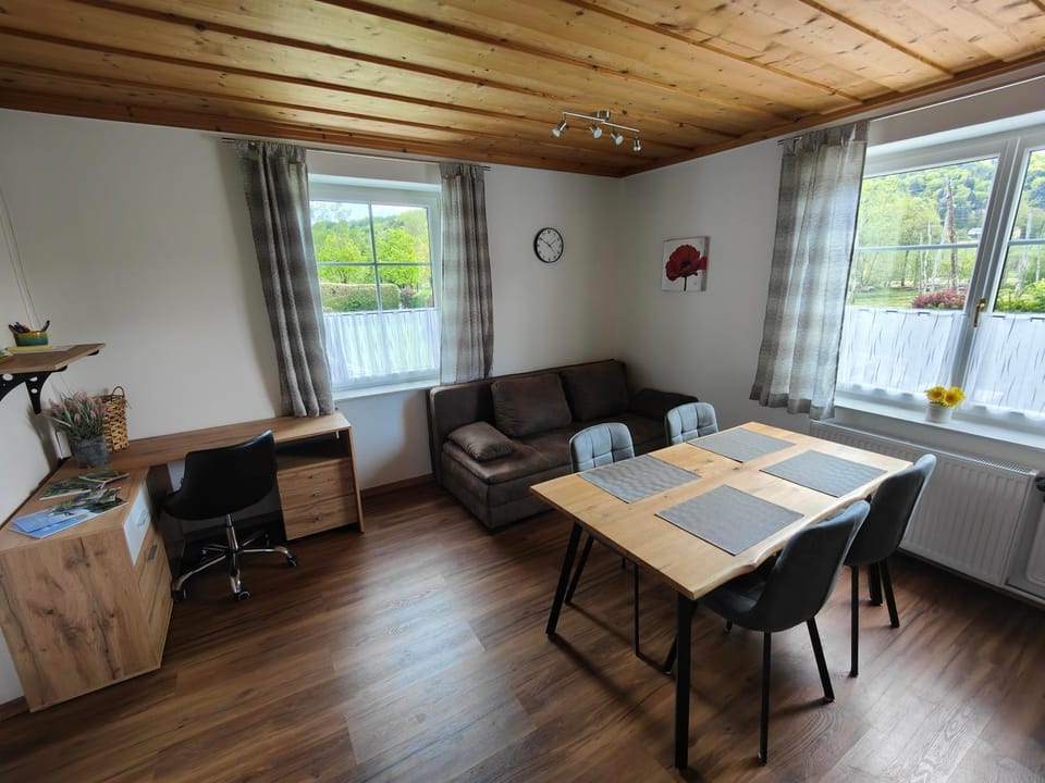 Living room, Seating area, Dining area