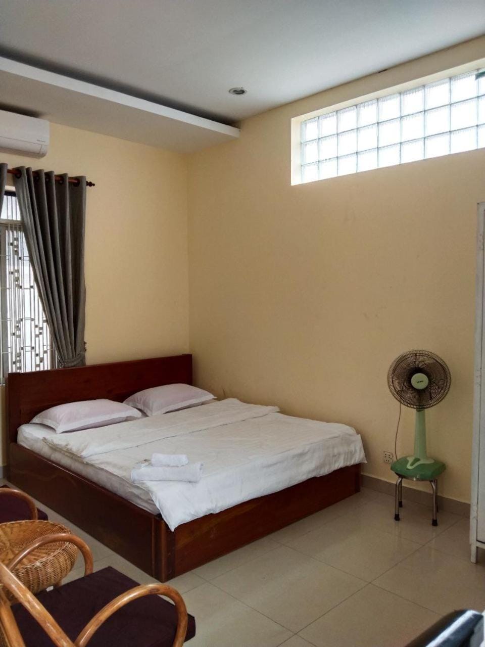 Room 12 - Studio in a villa 5mn walk from the Royal Palace with swimming pool Vacation rental in Phnom Penh Province