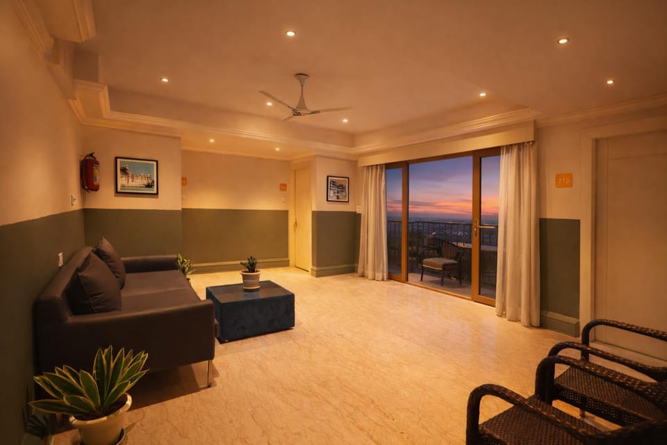 Phoenix Unmatched Comfort - Hotel Near Fateh Sagar Lake Udaipur Hotel in Udaipur