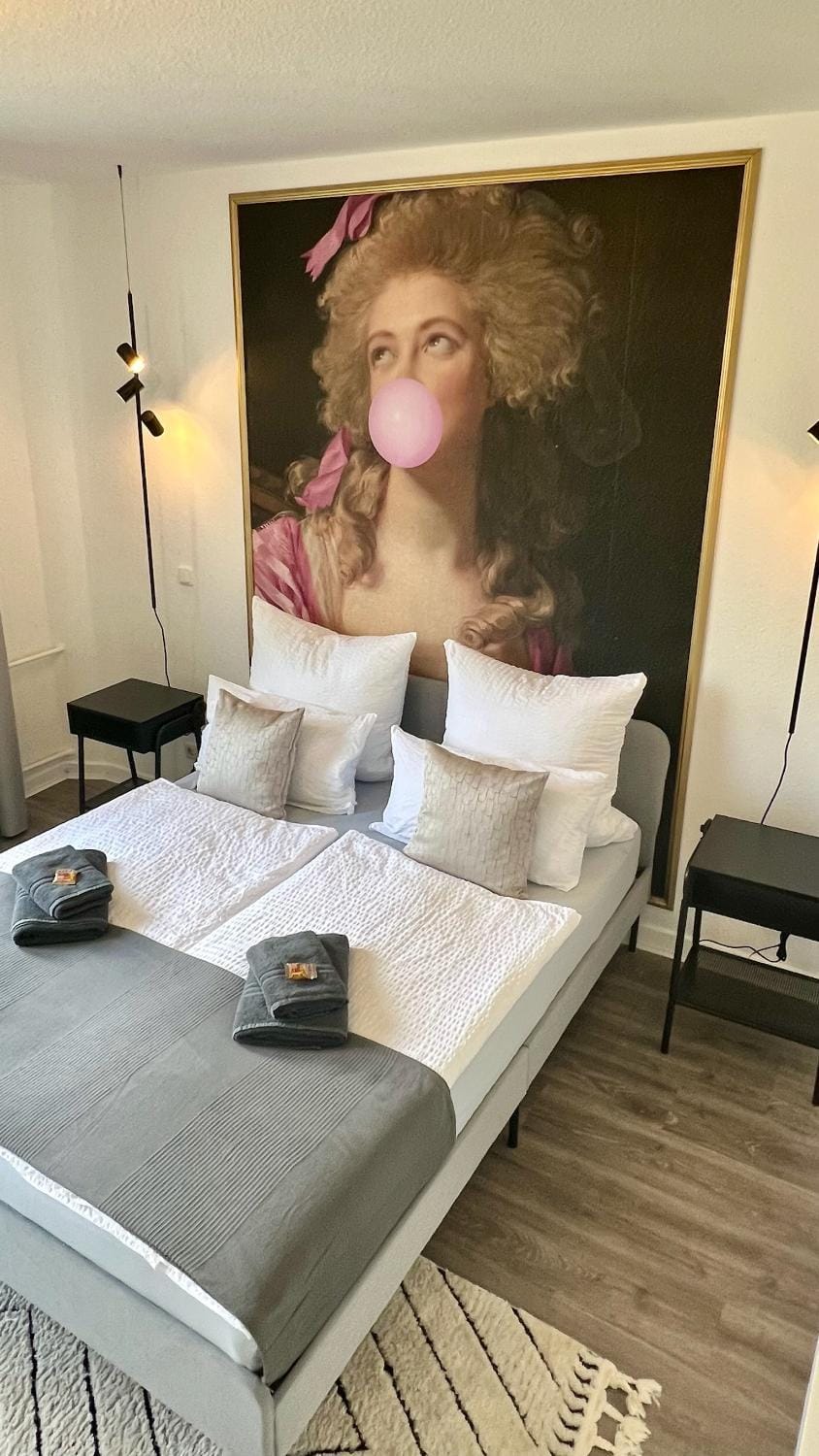 Bed, Bedroom