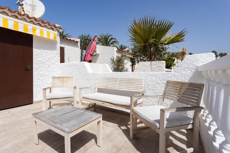Home2Book Comfy Apt Costa Adeje, Pool&Terrace Apartment in Costa Adeje
