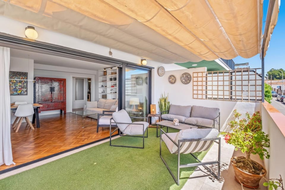 Balcony/Terrace, Living room