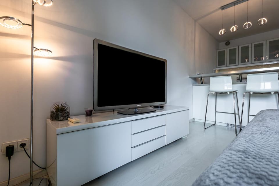 FREE PARKING - ADM New Studio, Central Location Apartment in Bratislava