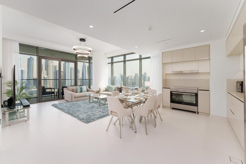 Kitchen or kitchenette, Living room, Seating area, Dining area, pet friendly, stove