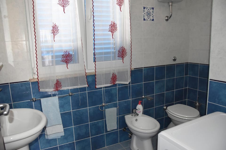 Toilet, Bathroom, bidet, washing machine