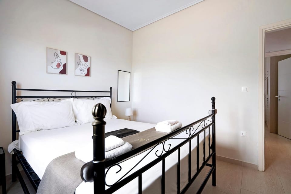 Property building, Living room, Bedroom