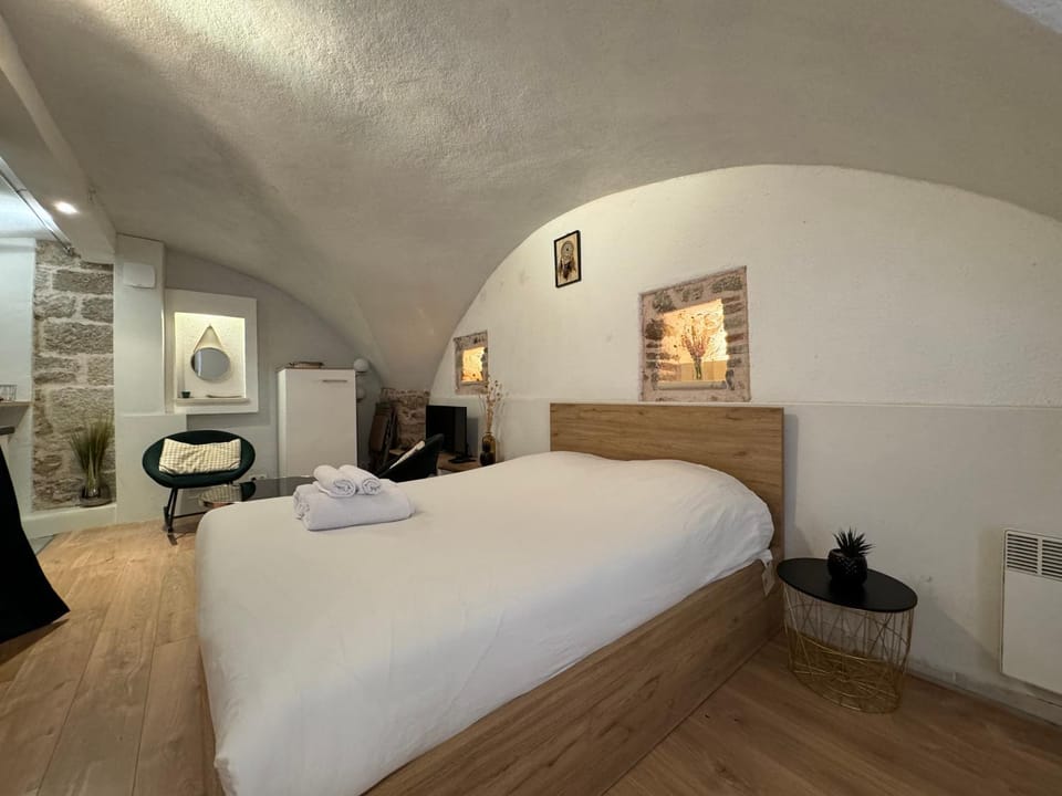 Studio Vieil Antibes rue du Bateau Apartment in Antibes