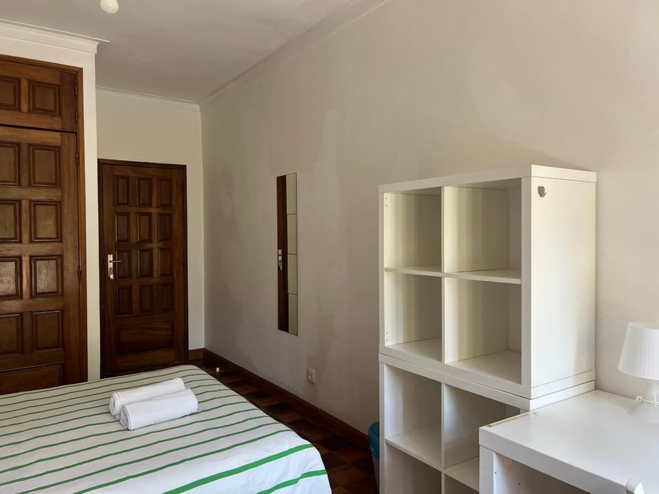 Asprela Guest House Bed and Breakfast in Porto