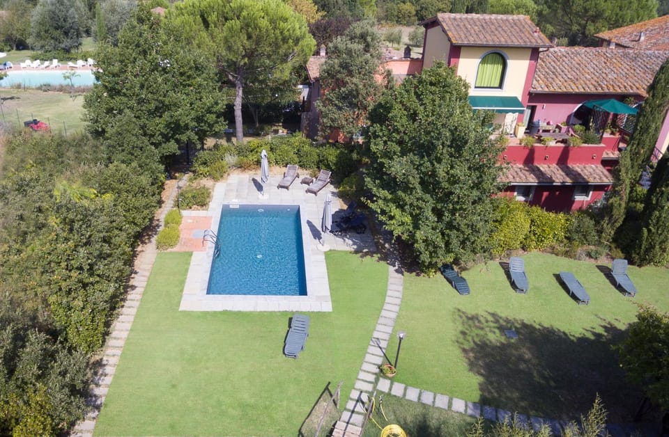 Facade/entrance, Bird's eye view, Garden, Garden, Balcony/Terrace, Garden view, Garden view, Pool view, Pool view, Swimming pool, Swimming pool