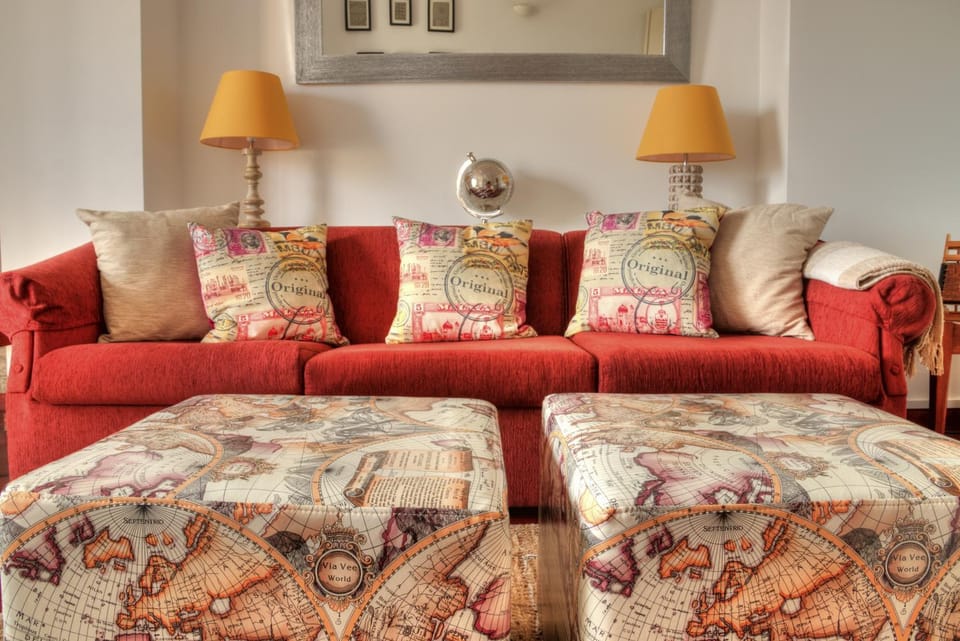 Living room, Decorative detail, On site