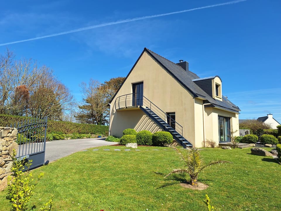Property building, Garden view