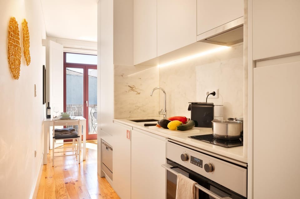 Coffee/tea facilities, Kitchen or kitchenette, dishwasher, pet friendly, stove, washing machine