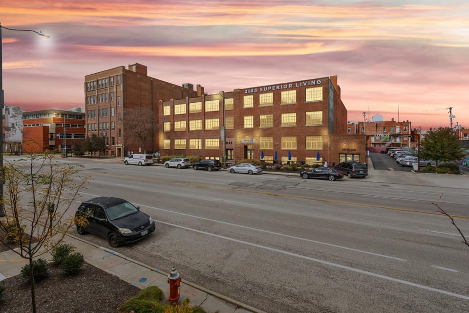2125 Superior Living Apartment in Cleveland Heights