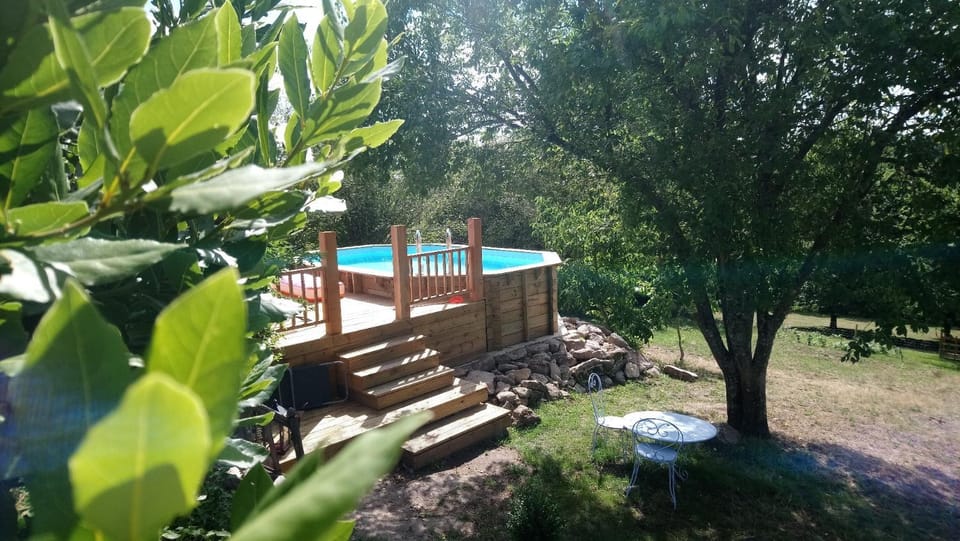 Pool view, Swimming pool