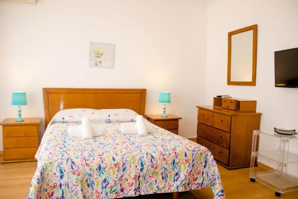 Blife Olaya private rooms Vacation rental in Olhão