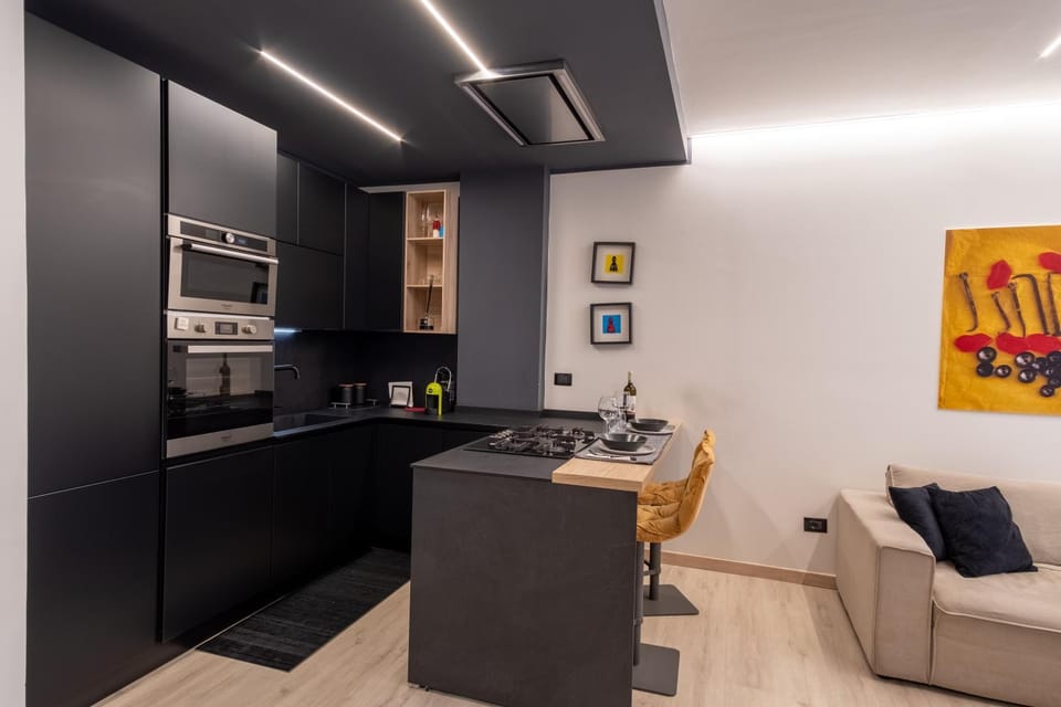 Kitchen or kitchenette, Kitchen or kitchenette, Dining area