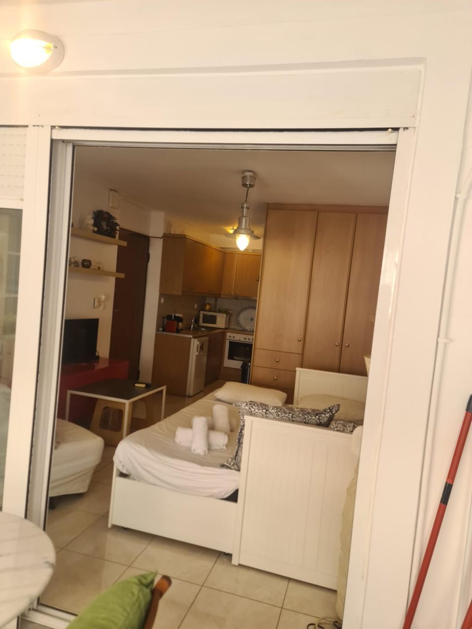 TV and multimedia, Kitchen or kitchenette, Living room, Seating area, minibar, stove
