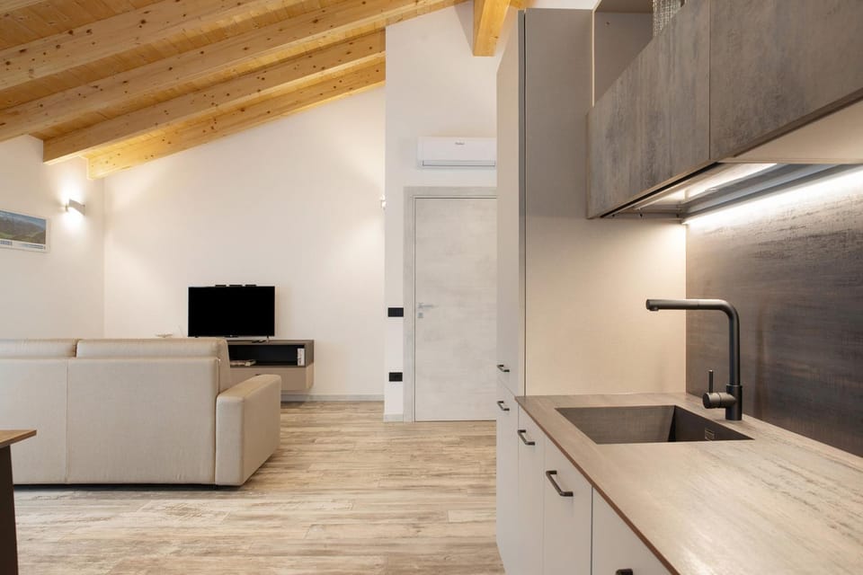 Property building, Kitchen or kitchenette, Living room