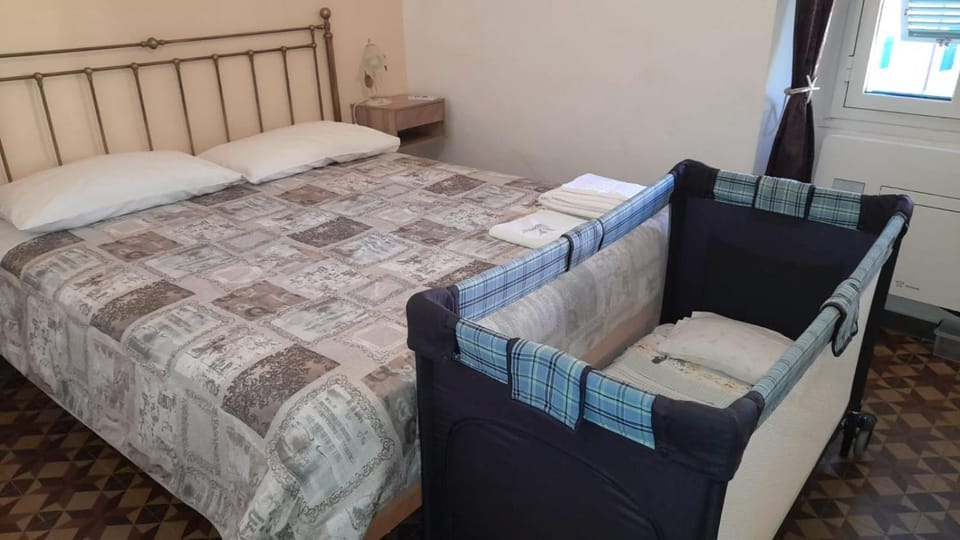 Bed, cot