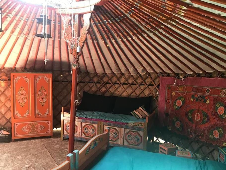 Yourte de la bas Luxury tent in Auvergne-Rhône-Alpes