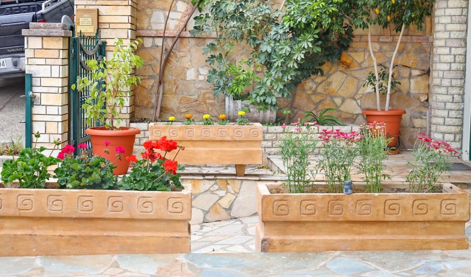 Inner courtyard view