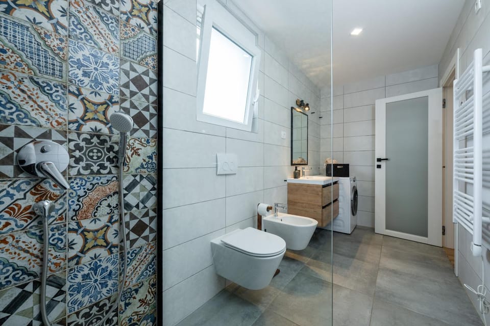 Shower, Toilet, Bathroom, bidet