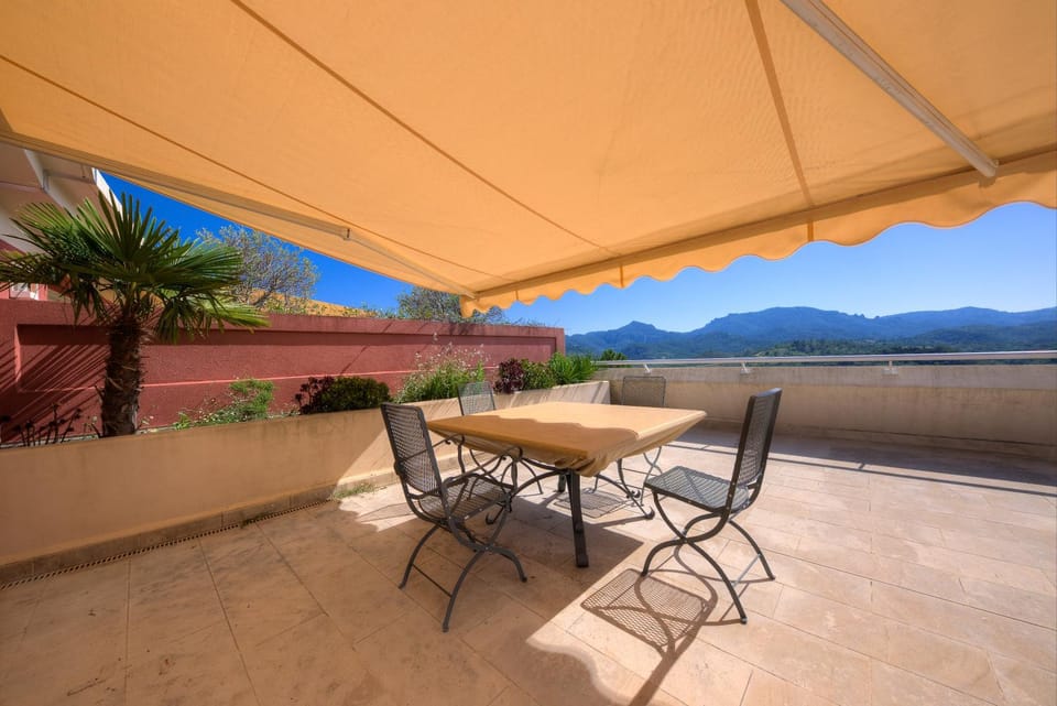 Superbe appartement 3 chambres avec vue panoramique Apartment in Mandelieu-La Napoule