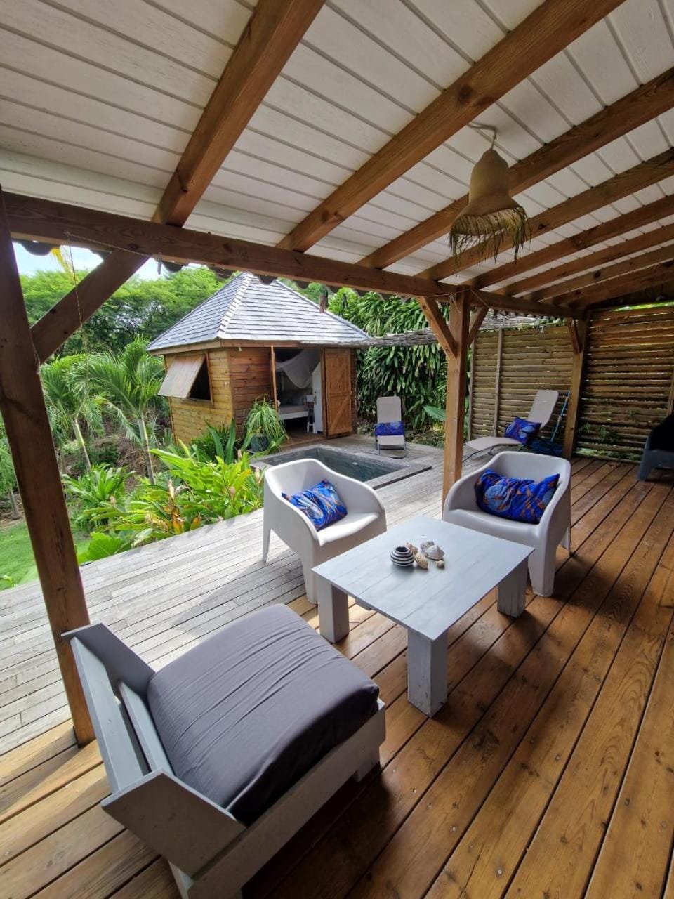 Patio, Garden, View (from property/room), Balcony/Terrace, Dining area, Garden view, Swimming pool, sunbed