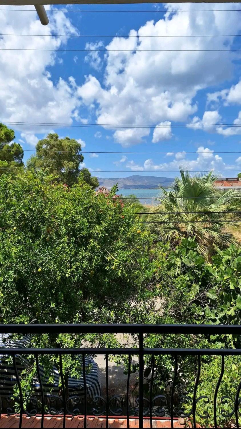 Spring, Day, Natural landscape, View (from property/room), Balcony/Terrace, Mountain view, Sea view