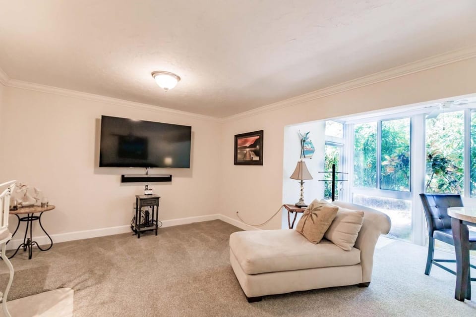 1205 PD - Standard House in Siesta Beach