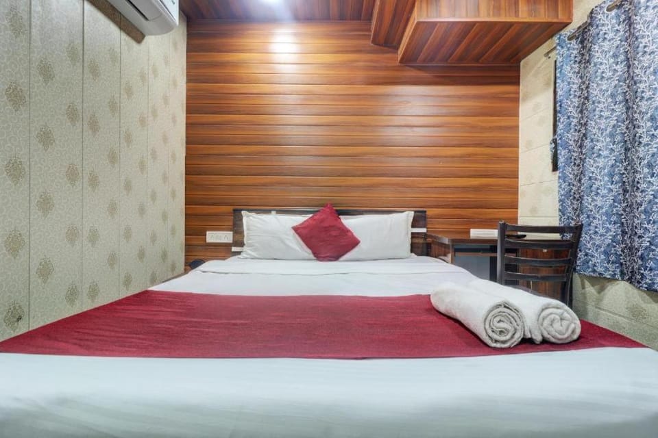 Super Hotel O Amma Bhau Residency Hotel in Mumbai