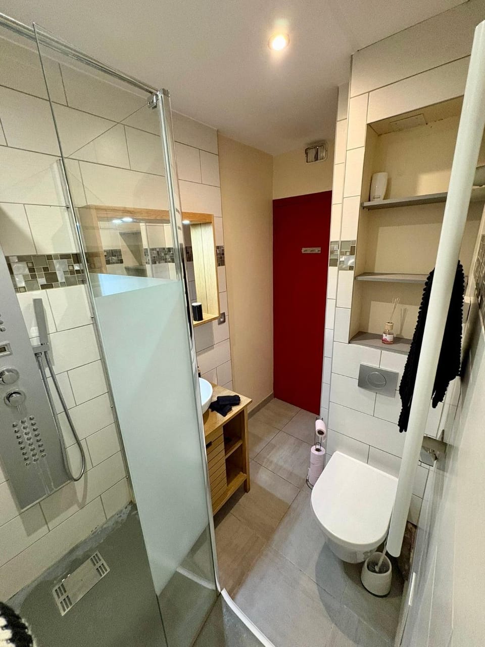 L unique Cinéma Room Apartment in Grenoble