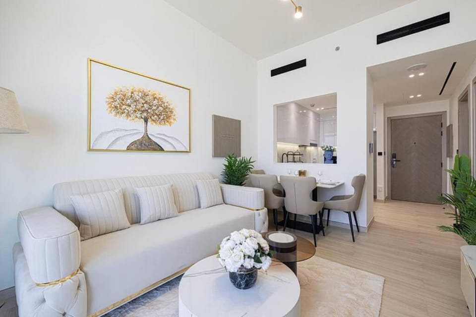 Fully Furnished Luxe 1BR In JVC Apartment in Dubai