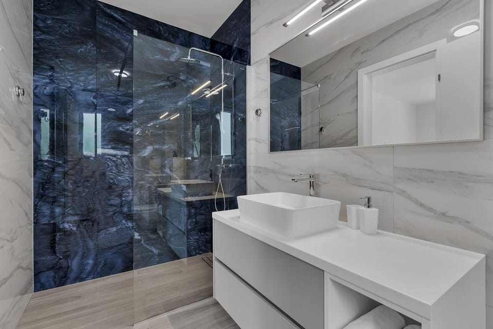 Villa Bava - Swimming Pool With Sea View Villa in Makarska