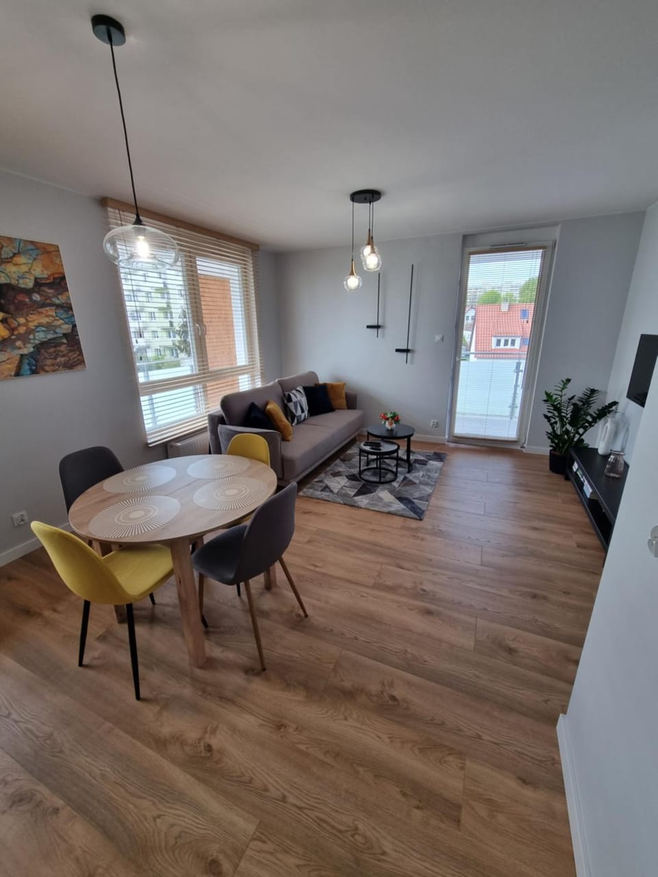 Apartament TOPOLOWA - Winda -Parking w HALI GARAŻOWEJ Apartment in Pomeranian Voivodeship