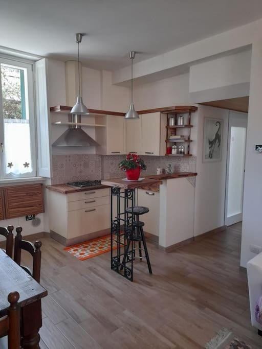 Lake Como Apartment IL NOCE Apartment in Province of Lecco