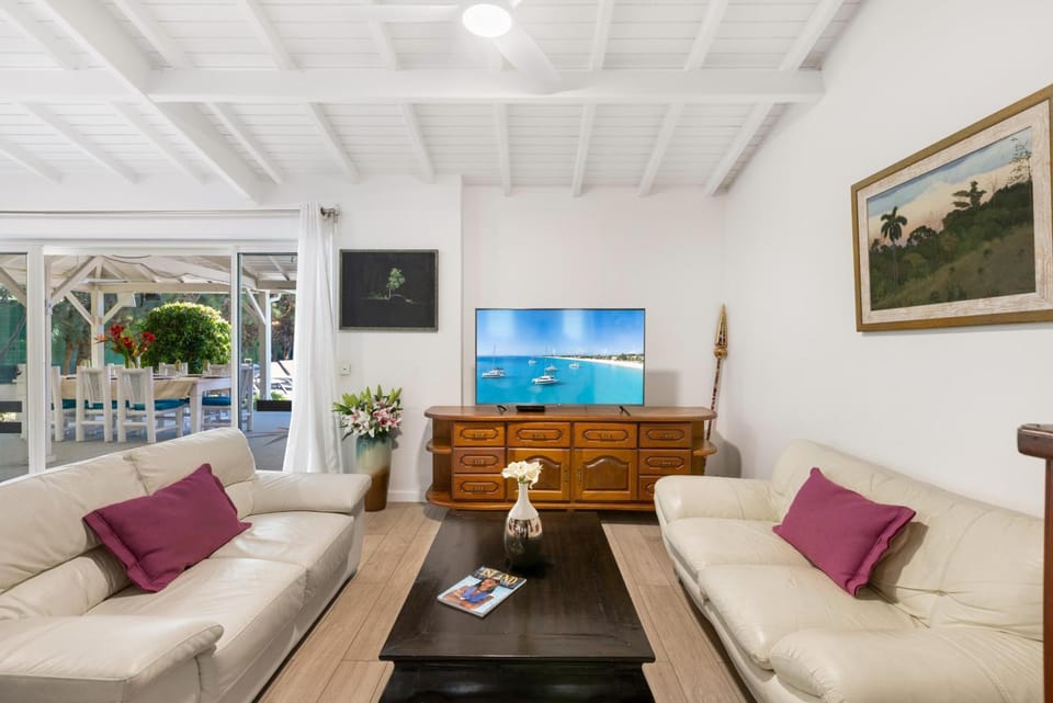 La Source Guest House Bed and Breakfast in France