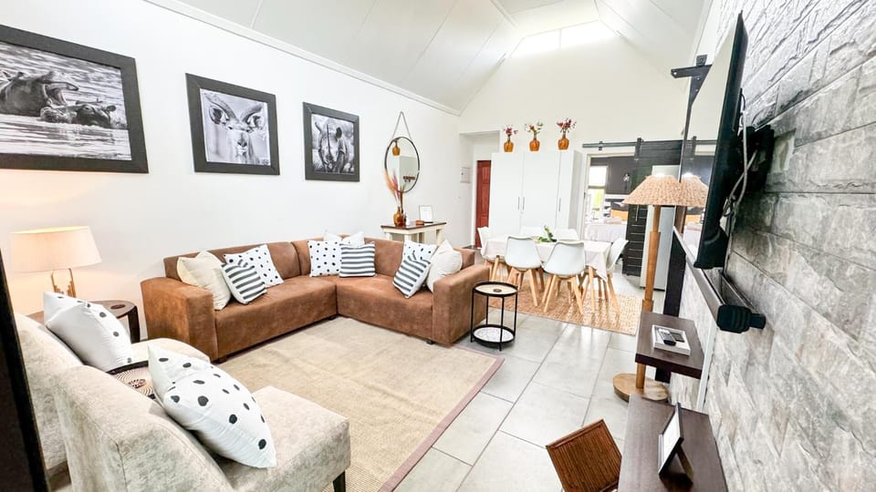 Luxury Apartment St Lucia 43 On the Bridge Apartment in KwaZulu-Natal