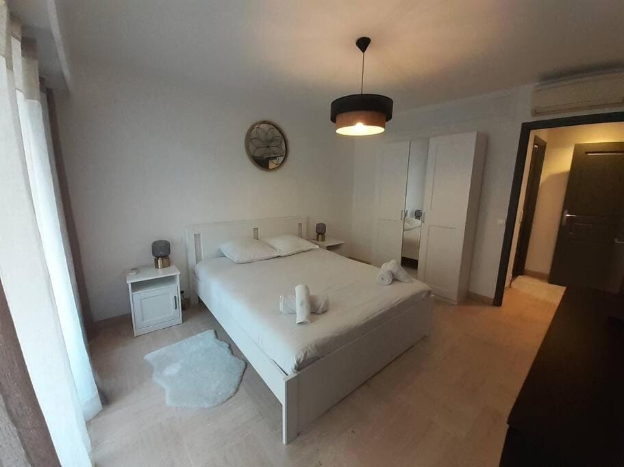 Bel appartement à côté des plages 2 à 5 Personnes Apartment in Antibes