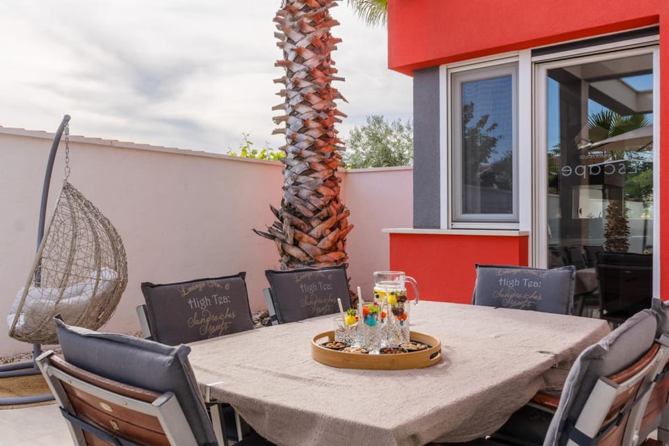 Day, Balcony/Terrace, Balcony/Terrace, Seating area
