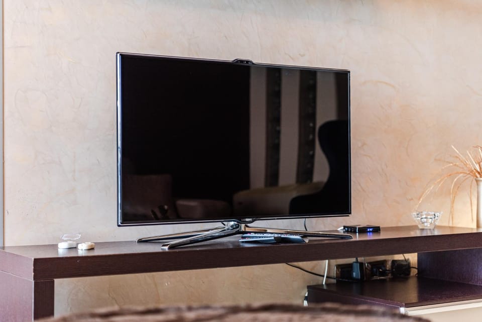 Communal lounge/ TV room, TV and multimedia, Evening entertainment