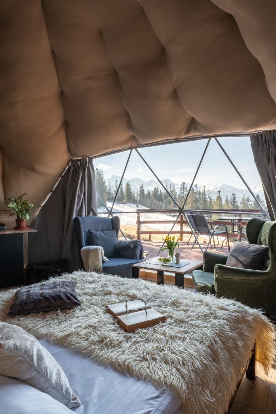 Tatra Glamp Tarasówka - Sieć noclegowa Tatra Glamp Luxury tent in Lesser Poland Voivodeship