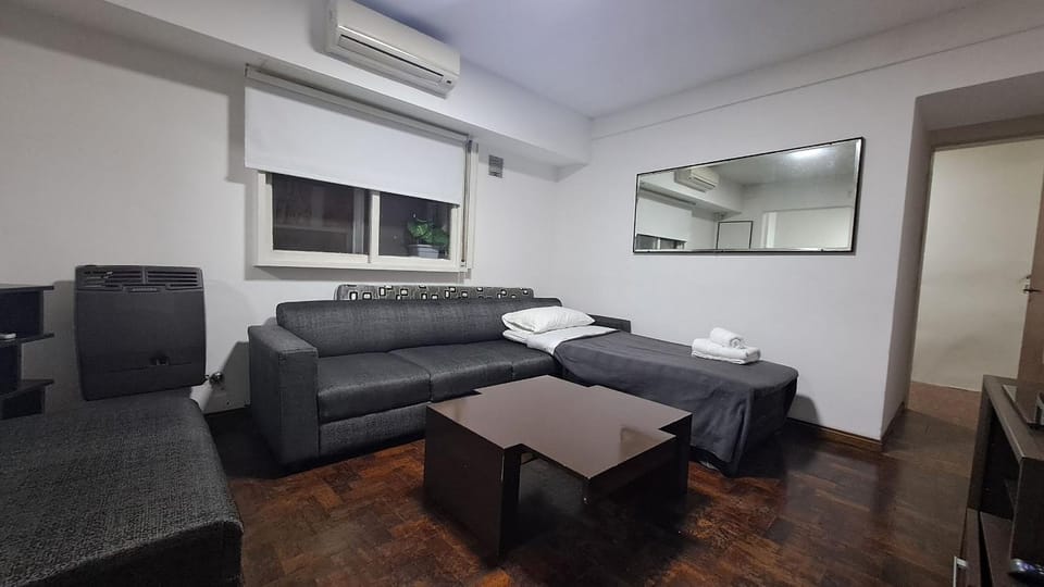 Bed, Living room