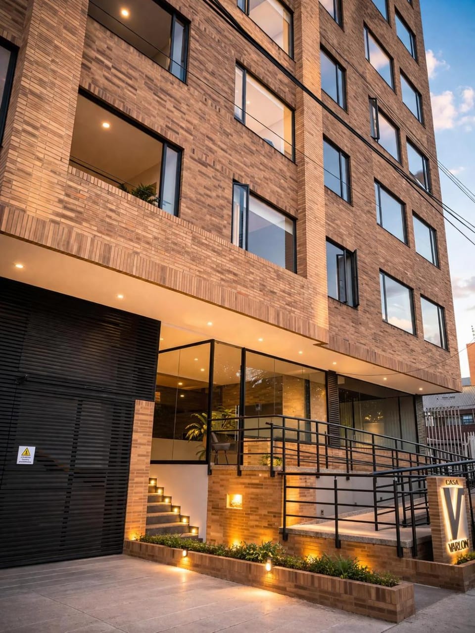 Property building, Facade/entrance
